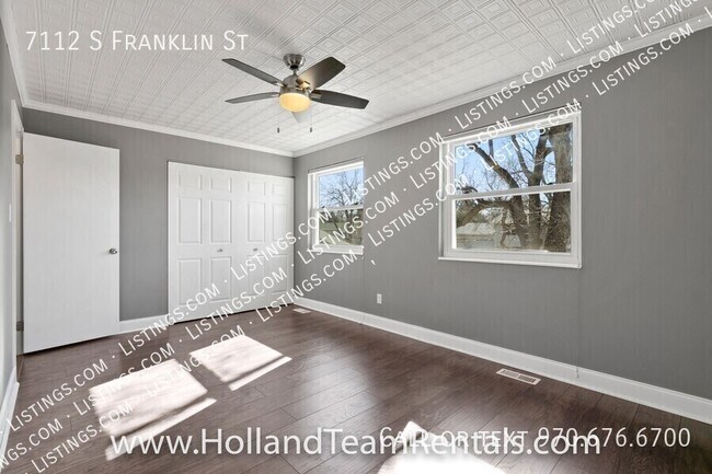 Building Photo - 7112 S Franklin St