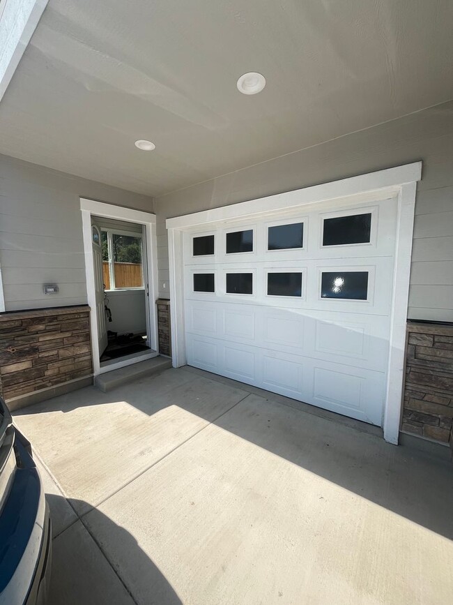 Building Photo - New Construction!! 3-Bedroom 2-Bathroom to...