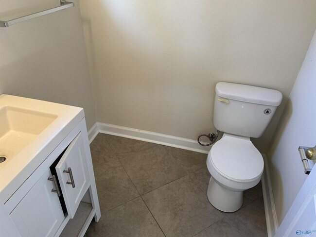 Building Photo - 427 S Edgemont Cir NW