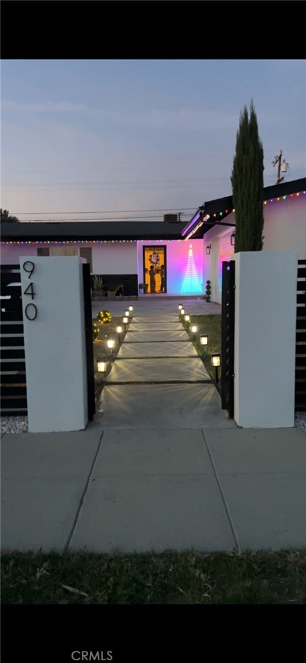 Building Photo - 940 Leslie Dr