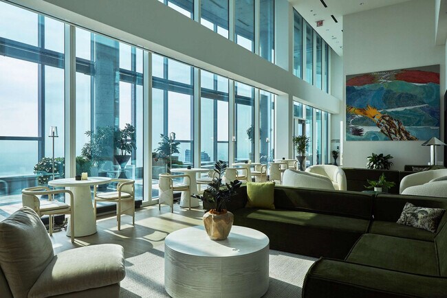 Building Photo - 1006 S Michigan Ave