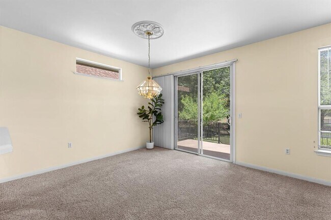 Building Photo - 297 Whispering Wind Dr