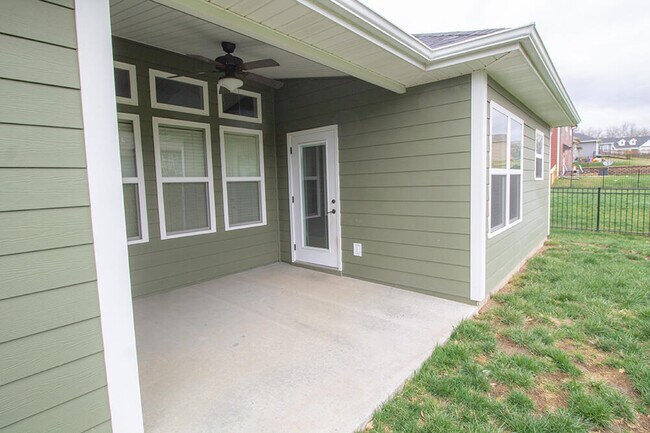 Building Photo - 7410 Oakley Dr