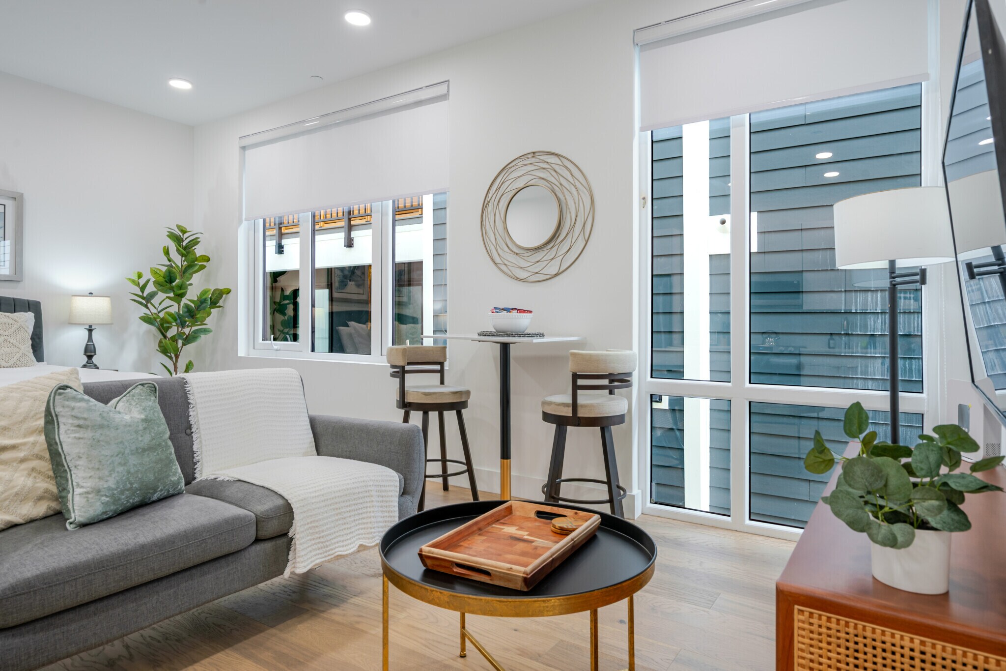 Building Photo - 38 Hichborn St