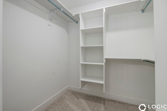 Building Photo - Brand New Row End Townhome in Lehi Utah!