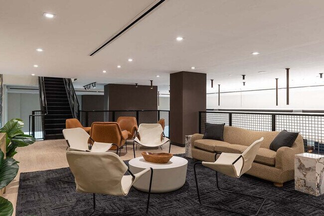 Building Photo - 225 N Miami Ave