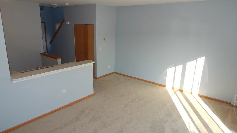 Building Photo - 2546 Oak Tree Ln