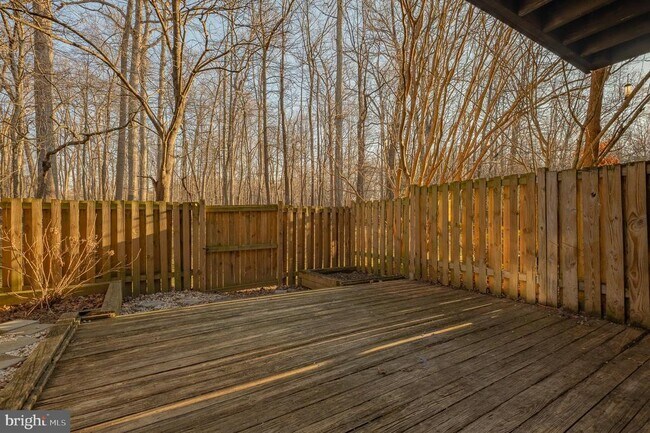 Building Photo - 10661 High Beam Ct