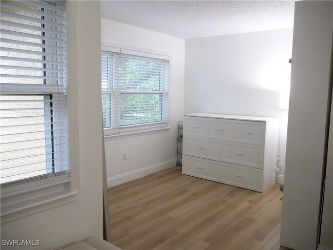 Building Photo - 12551 Equestrian Cir