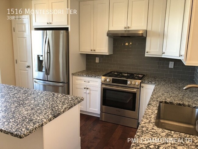 Building Photo - 1516 Montessori Terrace