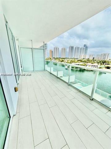 Building Photo - 400 Sunny Isles Blvd