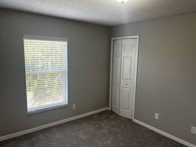Building Photo - 2060 Cypress Bay Blvd