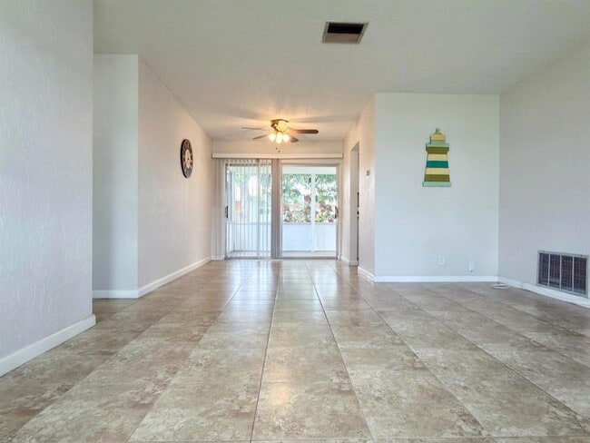 Building Photo - 4510 NW 46th St