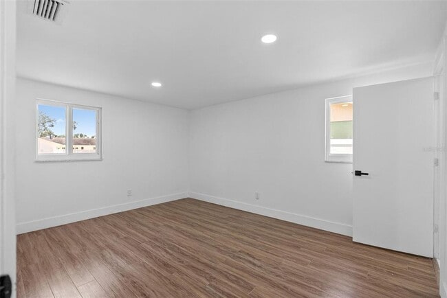 Building Photo - 1601 Pennsylvania Ave NE