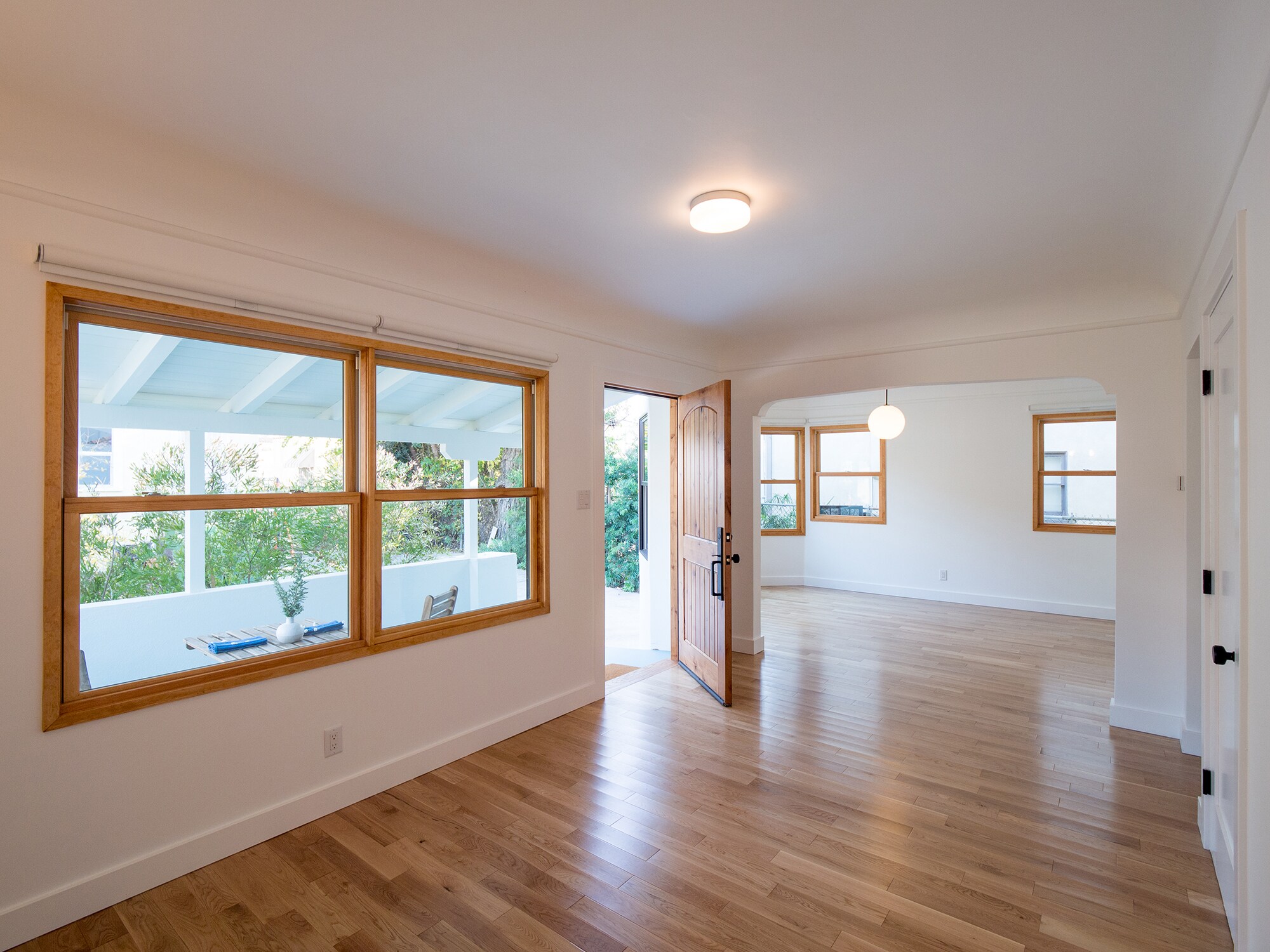 Living room looking towards dining room - 2907 1/2 12th Ave