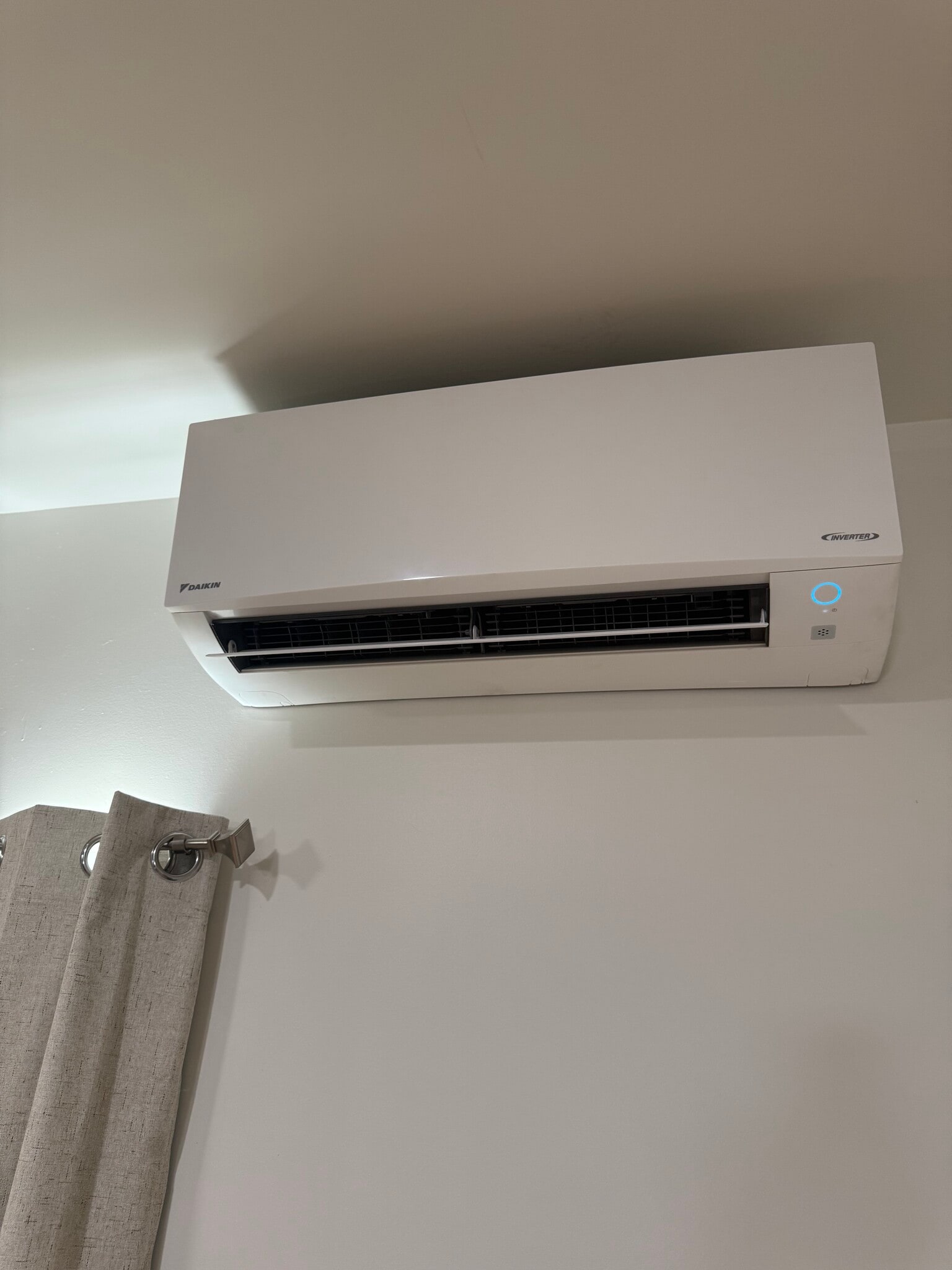 BRAND NEW Mini Split AC/Heater - 17606 Roscoe Blvd