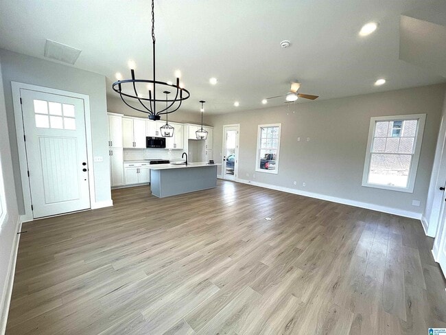 Building Photo - 4767 Silas Ave