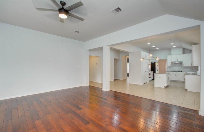 Building Photo - 15011 Redding Crest Ln