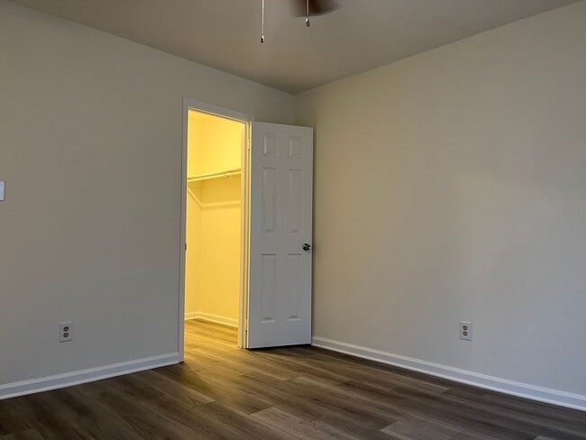 Building Photo - 1310 Morris St