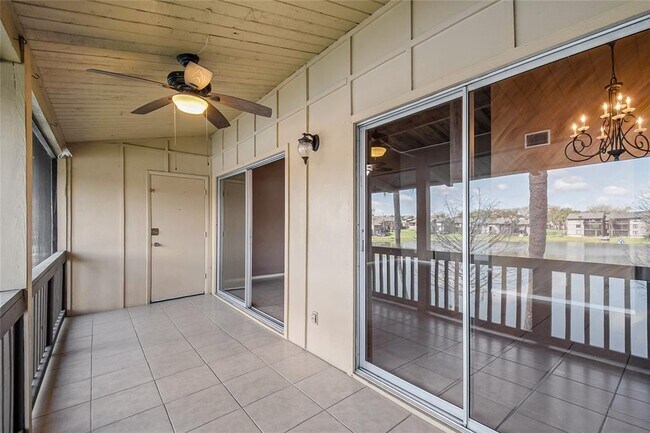 Building Photo - 200 Maitland Ave