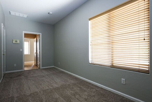 Building Photo - Now Available in Chandler! Spacious 4 Bedroom Home in Carino Estates!