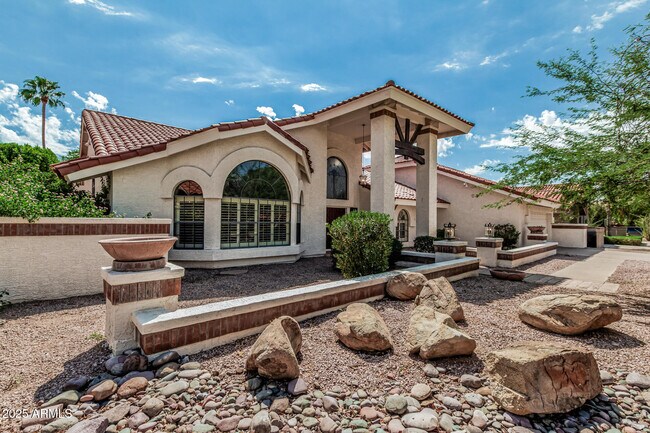Building Photo - 9665 E Cochise Dr