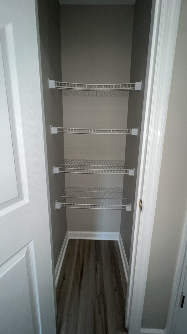 Building Photo - 754 Melissa Dr