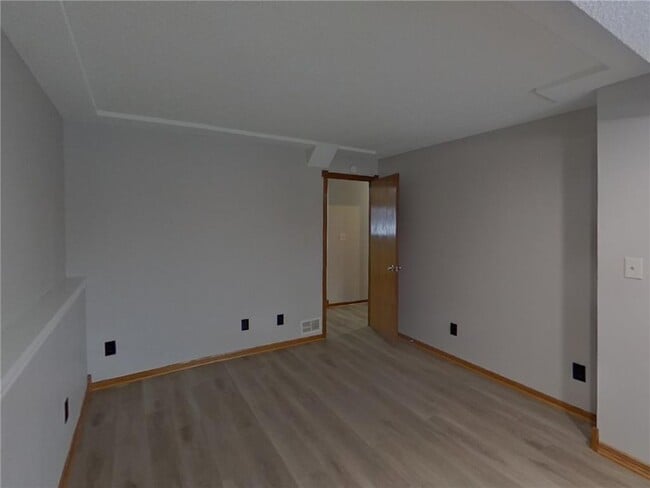 Building Photo - 1503 Palomino Trail