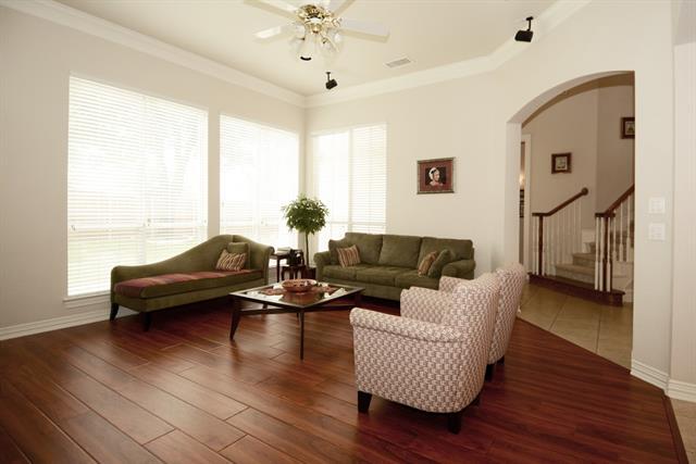 Building Photo - 8617 Orchard Hill Dr