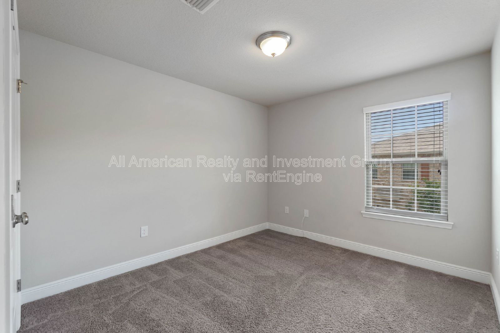 Building Photo - 8827 Little Cormorant Ln