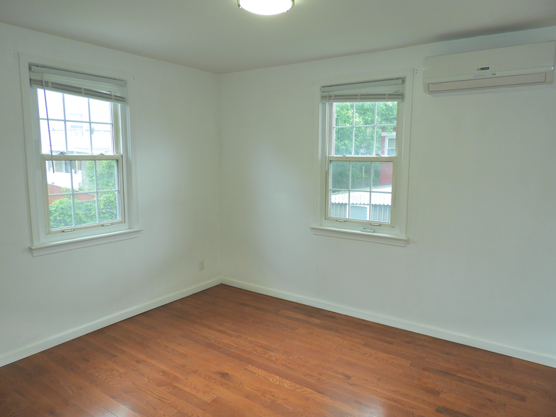 Upstairs Bedroom 1 - 5015 Southern Ave