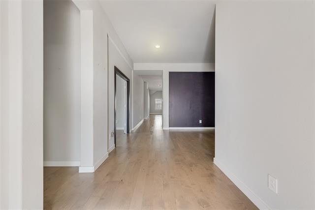 Building Photo - 253 Coyote Creek Dr