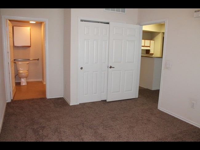 301 converse center st converse tx