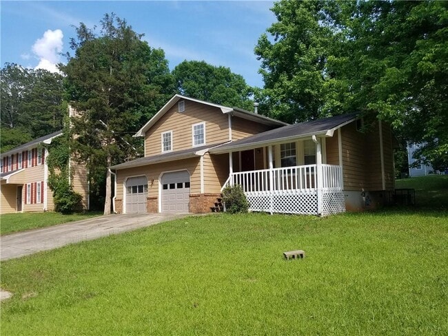 Building Photo - 524 Julius Dr