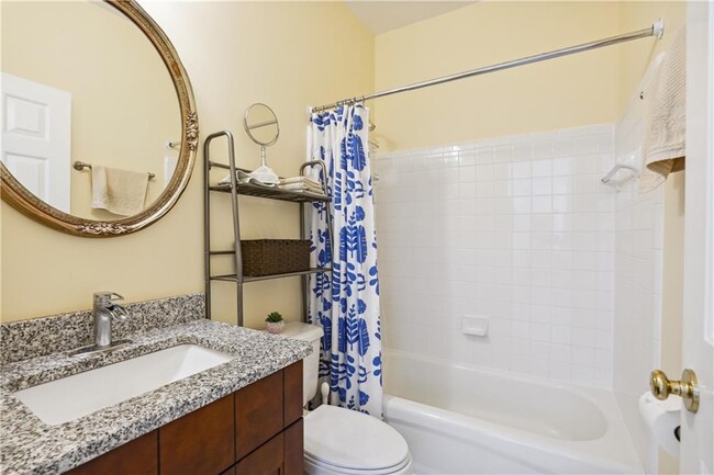 Building Photo - 2835 Olde Town Park Dr