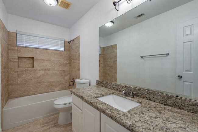 Building Photo - 18326 Cinderwood Dr