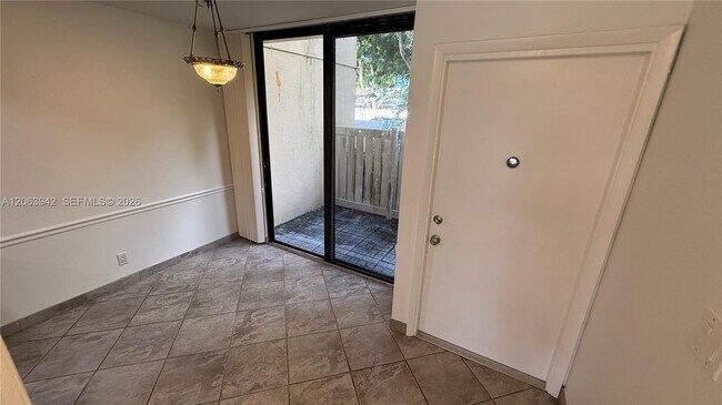 Building Photo - 2961 SW 87th Ave