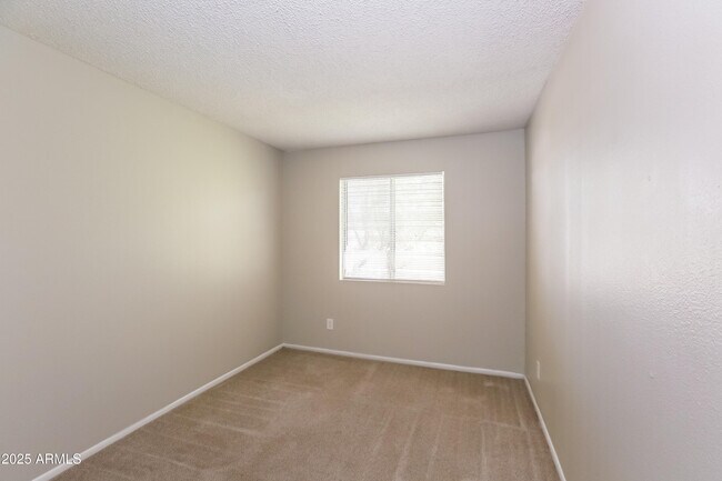 Building Photo - 503 W El Prado Rd
