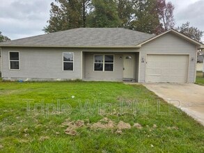 Building Photo - 12 Gold Meadow Loop