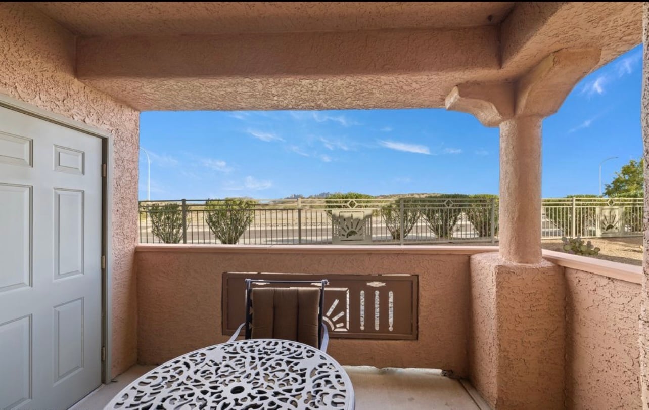 Building Photo - 3650 Morning Star Dr