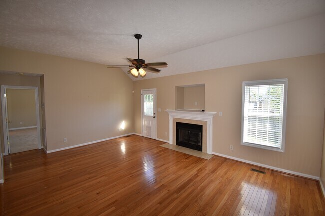 Building Photo - 5607 Walking Trail Way