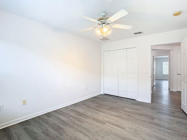 Building Photo - 8009 Tipperary Ln