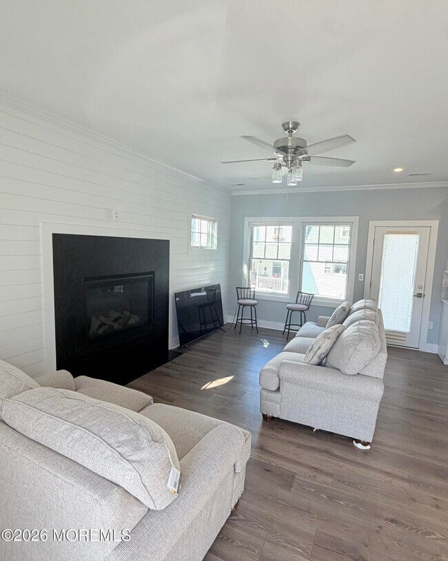 Building Photo - 150 Navesink Ave