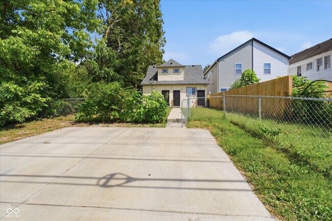 Building Photo - 314 N Hamilton Ave