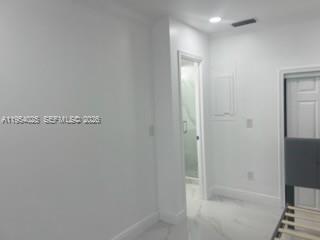 Building Photo - 1680 NE 5th St