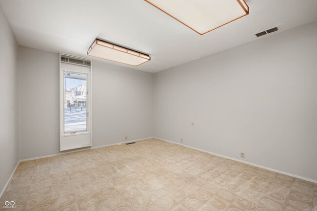 Building Photo - 3731 W 106th St