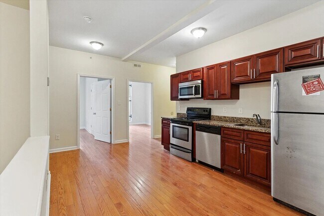 Building Photo - 1519-21 N 16th St