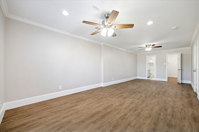 Building Photo - 3123 W Heatherock Cir