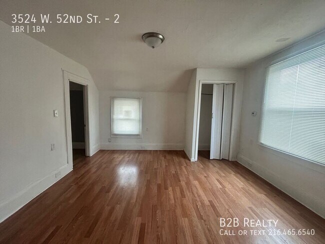 Building Photo - 3524 W 52nd St