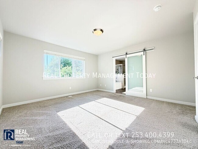 Building Photo - 16156 8th Ave E